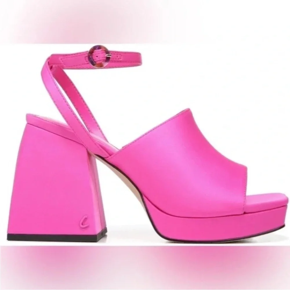 Circus by Sam Edelman Fuchsia Platform Heels